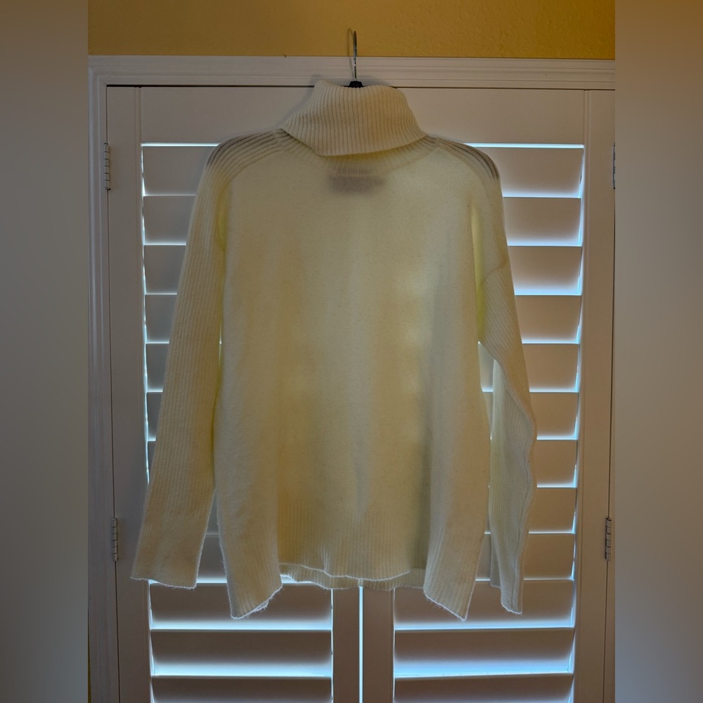 Calvin Klein Jeans Off-White Turtleneck Sweater